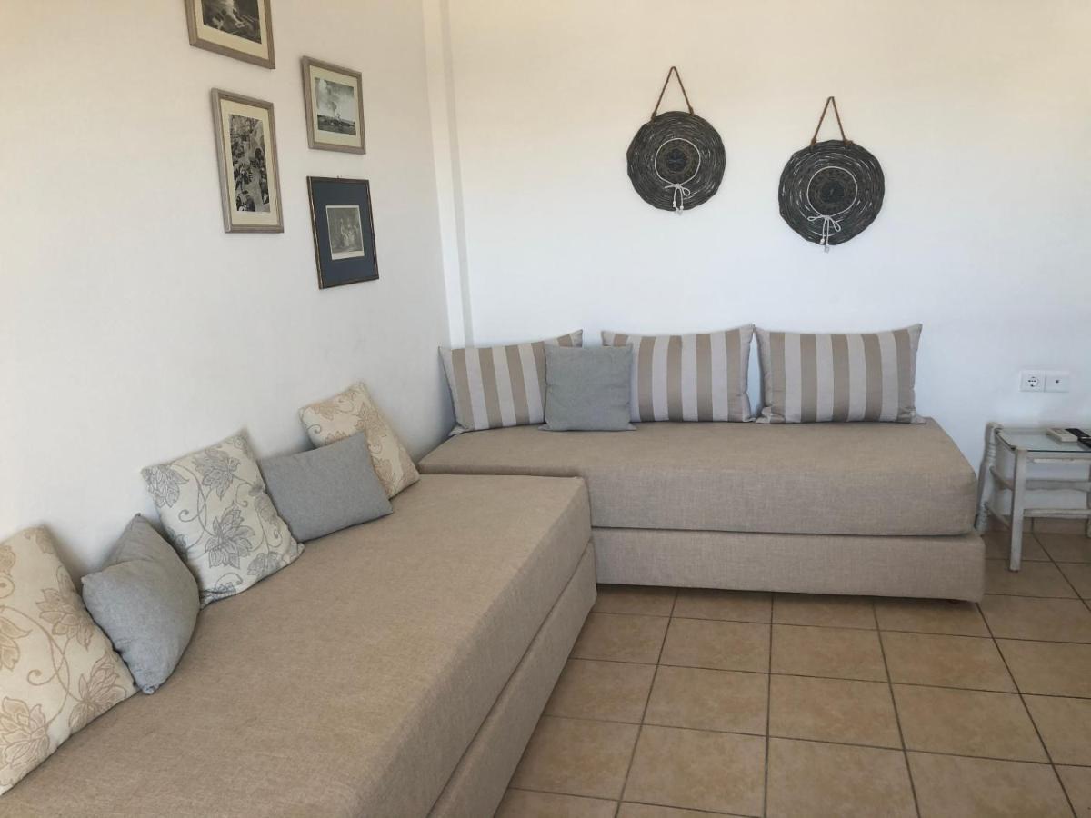 Calderimi Apartments Fira  Eksteriør bilde