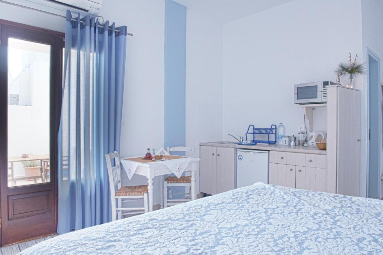 Calderimi Apartments Fira  Eksteriør bilde