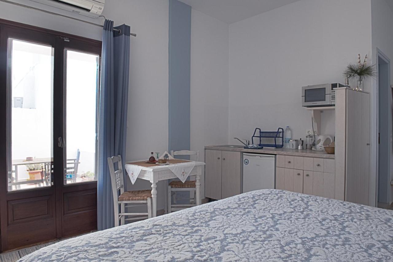 Calderimi Apartments Fira  Eksteriør bilde