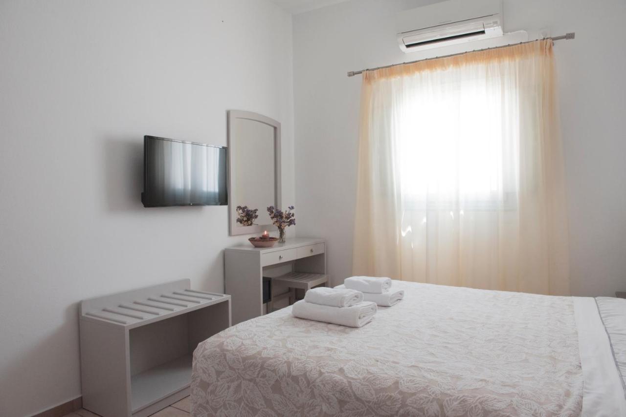 Calderimi Apartments Fira  Eksteriør bilde